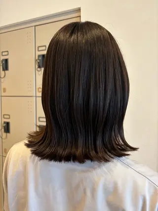 セミロング カラー 近藤 風華のヘアスタイル