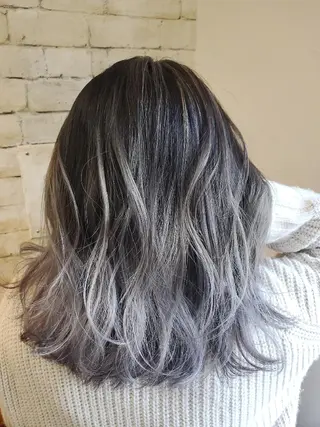 セミロング カラー パーマ ヘアアレンジ ネイル マツエク・マツパ まとまり💯悩み改善 ★松本尚弥★店長のヘアスタイル