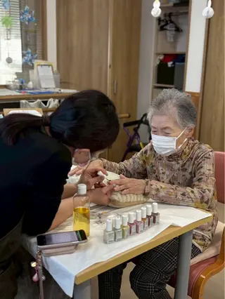 ネイル お年寄り向け美容ケア 🌸爪エステメイクのその他イメージ