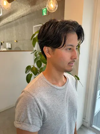 パーマ メンズ 八谷 将平のヘアスタイル