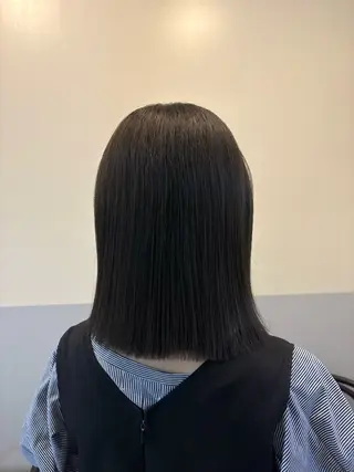 ミディアム 鈴木 美由華/透明感/岡崎のヘアスタイル