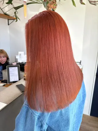 ロング 山内 利紗のヘアスタイル