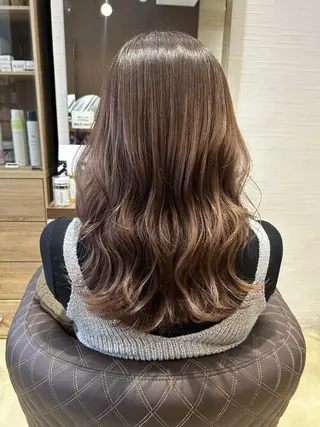 カラー ❤️🔥 RENA❤️🔥のヘアスタイル