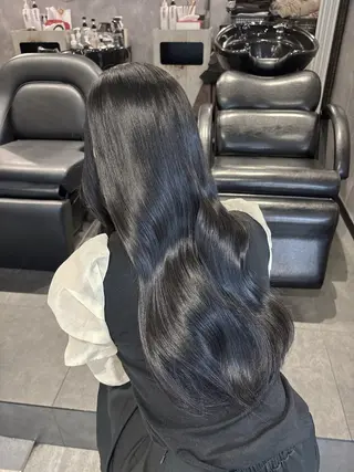 ロング カラー 💜eluあやね💜 🫧カラー・縮毛矯正のヘアスタイル