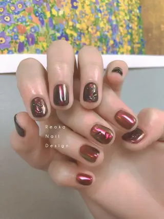 ミディアム ネイル Blowe ニュアンスのネイルデザイン