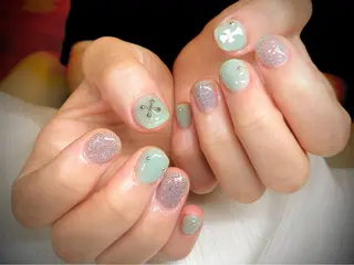 ネイル LingK/nail 高士 翔子のネイルデザイン