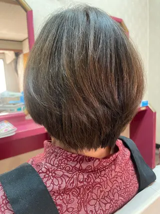 ショート 赤み消し艶カラー🍀 DAIGOのヘアスタイル