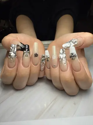 ネイル akina nailsのネイルデザイン