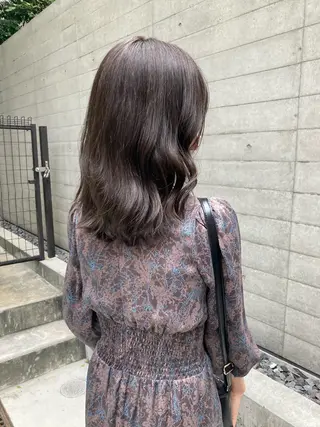 ミディアム ✨色持ちの良い艶 カラー✨蟹江真世のヘアスタイル