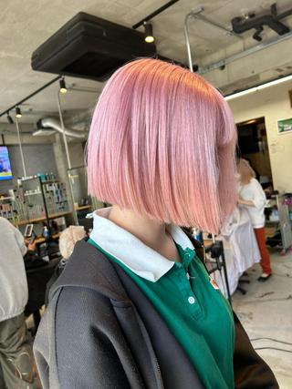 カラー デザインカラー／ 梶本 乃梨叶のヘアスタイル