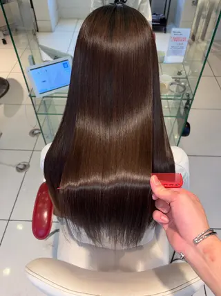 💈髪質改善特化💈 岡田 侑輝のヘアスタイル