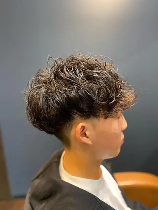 パーマ 【メンズパーマ】 山下勝勲のヘアスタイル