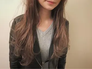 ロング カラー ウルフカット レイヤーカット上柿のヘアスタイル