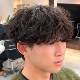 パーマ メンズ 男の理想を叶える🔥 メンズパーマ特化｜関のヘアスタイル