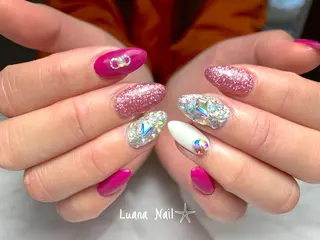 ネイル BeauJu by Luana Nailのネイルデザイン