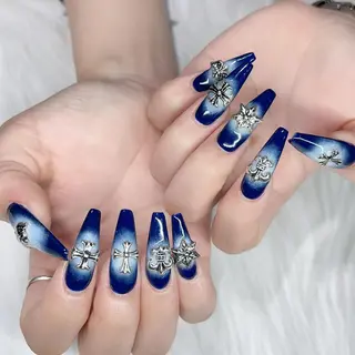 ネイル Queen's ゆなのネイルデザイン