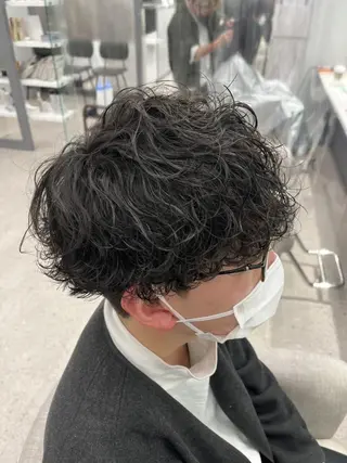 ショート 京都河原町 メンズパーマ助川龍哉のヘアスタイル