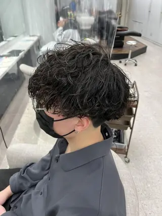 ショート 京都河原町 メンズパーマ助川龍哉のヘアスタイル