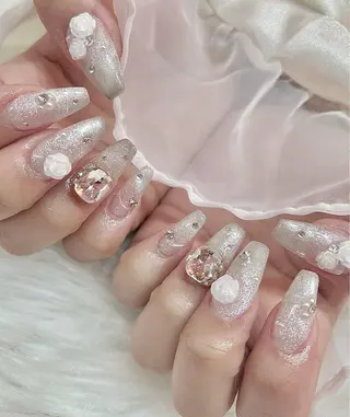 ネイル KIREIE Satomiのネイルデザイン