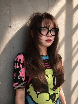 ロング 奈良 伶華のヘアスタイル