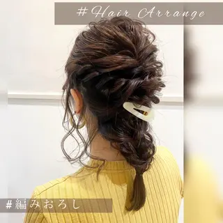 セミロング ヘアアレンジ 似合う髪型見つけます AYAKAのヘアスタイル