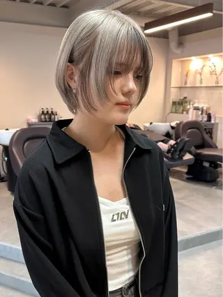 ショート カラー ハイトーン×似合わせ 🌱中川慎之介のヘアスタイル