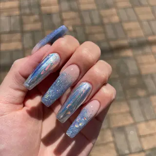 ロング ネイル Y. Sのネイルデザイン