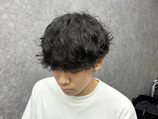 パーマ メンズ 深野 ちさとのヘアスタイル