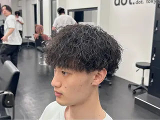 パーマ メンズ メンズ超特化🔥 曲がる縮毛矯正🔥のヘアスタイル