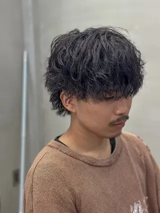 パーマ 平山 海偉のヘアスタイル
