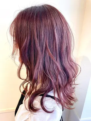 カラー 《インナーカラー》 YAMADAのヘアスタイル