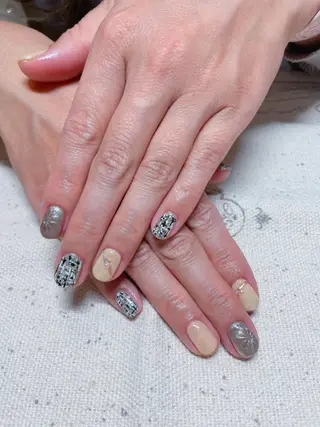 ネイル 💫ゆか_ Nailartistのネイルデザイン