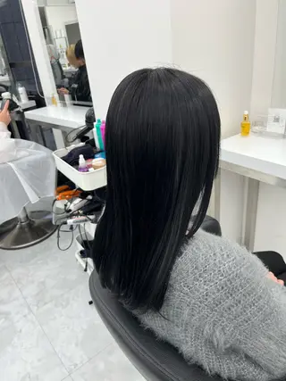 セミロング カラー Zina熊本🫧 Kurehaのヘアスタイル