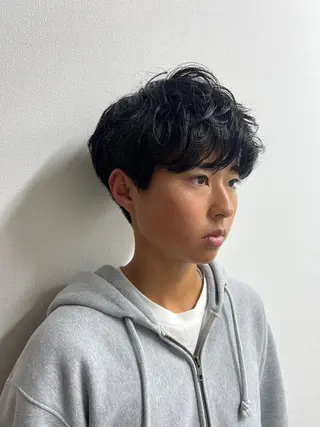 パーマ Noa/レイヤー カット🩵パーマのヘアスタイル