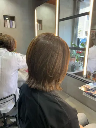 ミディアム カラー 艶カラー/ベージュ/ ショート/安岡哲兵のヘアスタイル