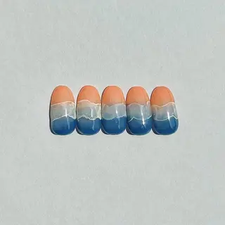 ネイル i+ söpö .nのネイルデザイン