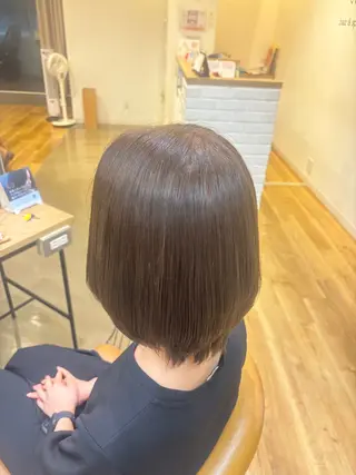 カラー CINQ ゆりんのヘアスタイル