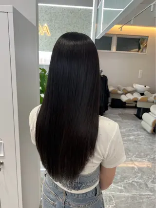 ロング オオタ ユウトのヘアスタイル