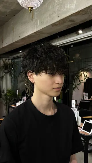 ショート パーマ メンズ HARUKI🏔️/ メンズ/透けブラウンのヘアスタイル
