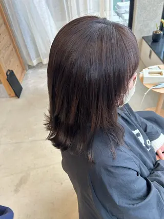 ミディアム カラー SiLO Yukinaのヘアスタイル