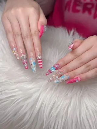 ネイル Lee Nailsのネイルデザイン