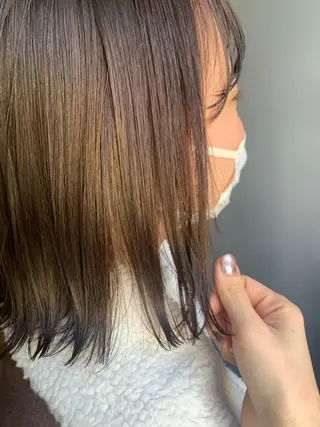 ショート カラー ヘアアレンジ サナ🌱 切りっぱなしボブのヘアスタイル