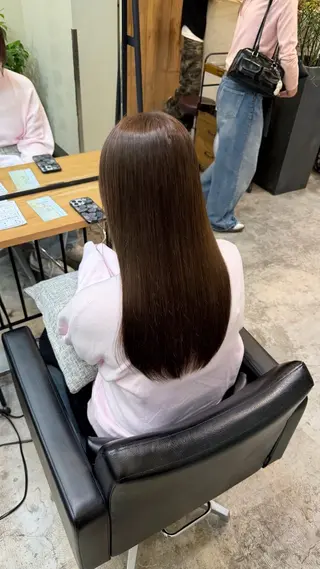 ロング 透明感カラー/ 縮毛矯正/ユズキのヘアスタイル
