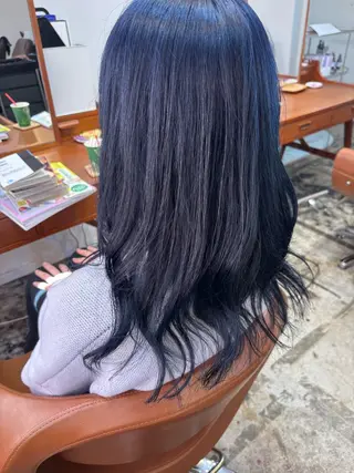 カラー ma koのヘアスタイル
