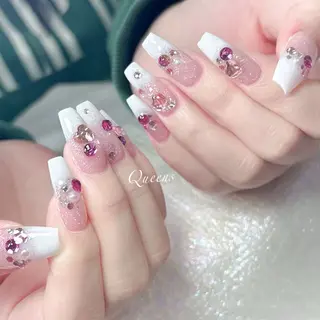 ネイル Queens みなみのネイルデザイン