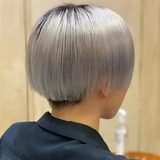 ショート カラー ✨ブリーチ支持No1 複雑履歴修正/舘岡のヘアスタイル
