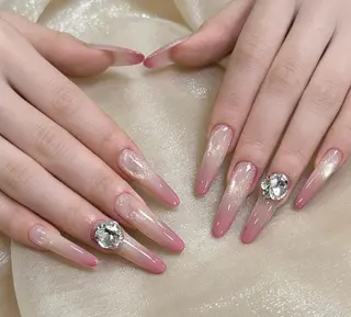 ネイル 🍑 momo_nailのネイルデザイン
