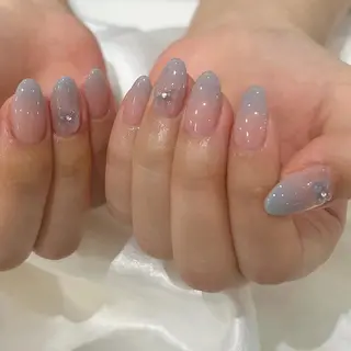 カラー 奥山 恵美のネイルデザイン