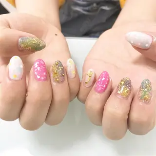 ネイル 板垣 綾乃のネイルデザイン
