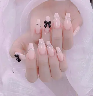 ロング カラー Anh 歌舞伎町のネイルデザイン